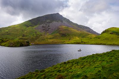 Y Garn from Llyn Dywarchen