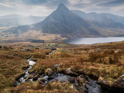 Afon Lloer and Tryfan