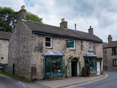 Derbyshire and Peak District