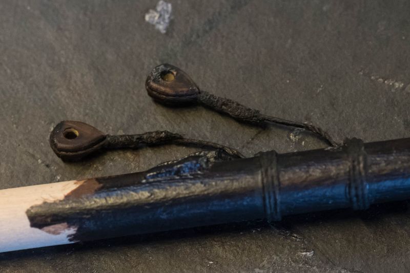 Nedre ende av baugsprydet, festepunkter for storstag og preventer.
