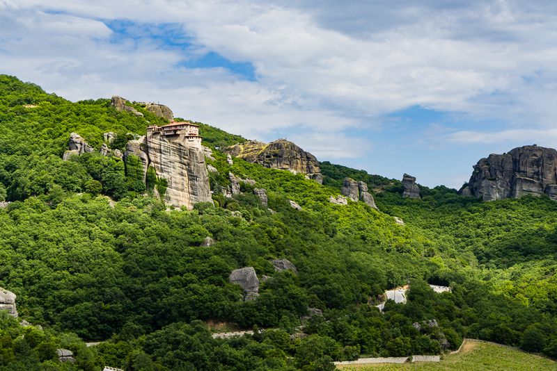 Rousanos 14.jpg