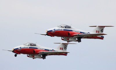 CF Snowbirds takeoff