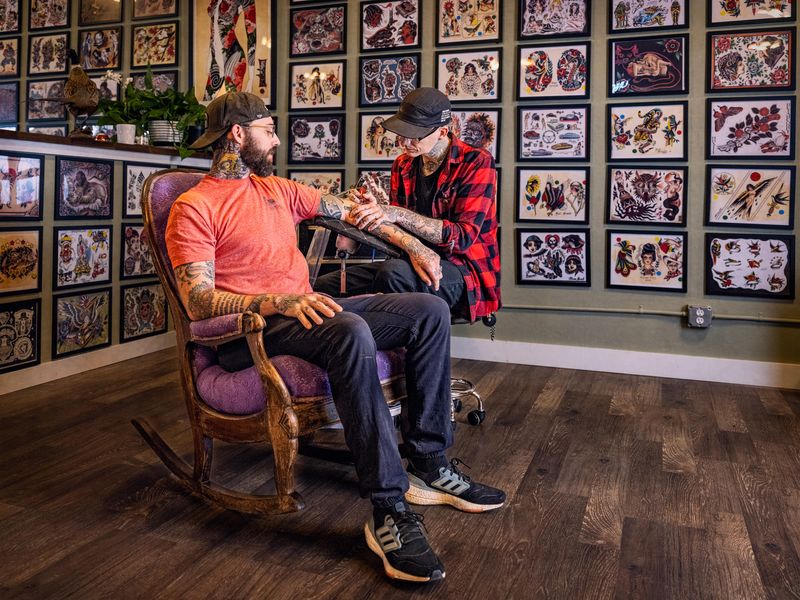 Cody & Glen @ Tattoo Parlor