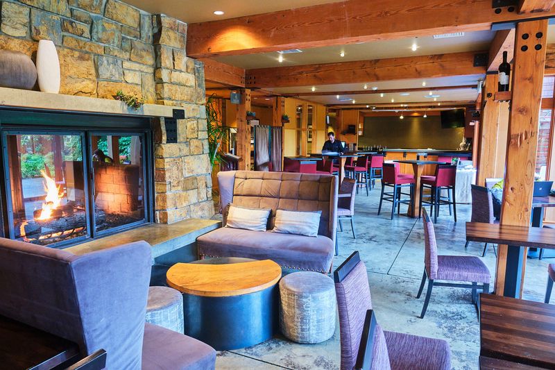 Willows Lodge