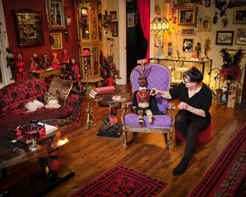 Marion & Max @ DEVIL-ish Little Things Museum