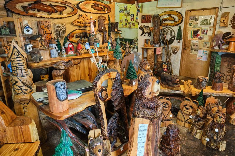 Chainsaw Carvings