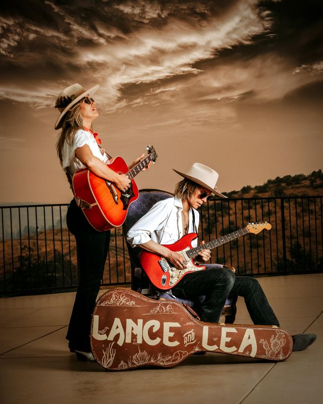 Lance & Lea @ Summer Tour