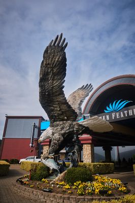 Eagle Nabs Fish Statue
