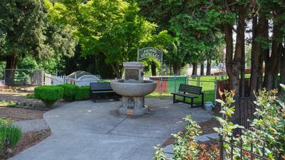 Bobbie the Wonder Dog's Grave