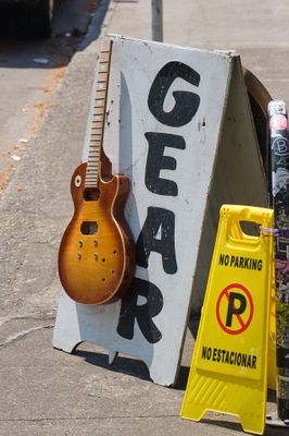 Briz Loan and Guitar