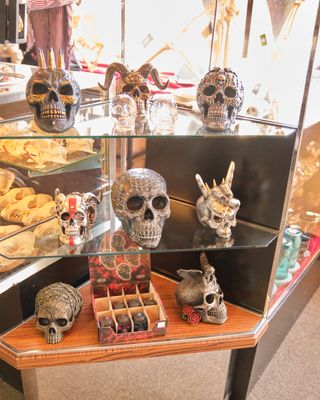 Shaddow Domain Dime Museum