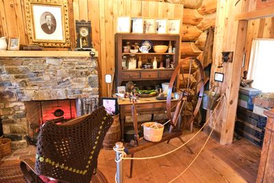 Job Carr Cabin Museum