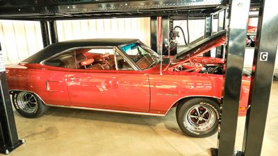 Thunder Dome Car Museum