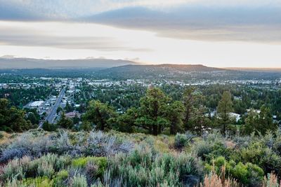 Pilot Butte State Scenic Viewpoint