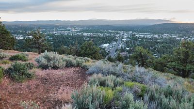 Pilot Butte State Scenic Viewpoint