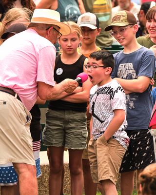 Rooster Crow Contest