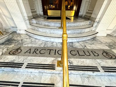 Arctic Club