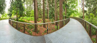 Leach Botanical Garden