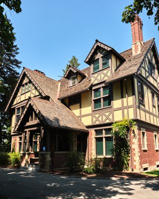 Campbell House