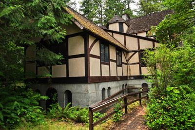 Camlann Village