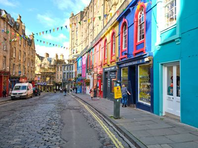Victoria Street