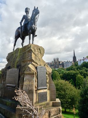 The Royal Scots Greys Monument