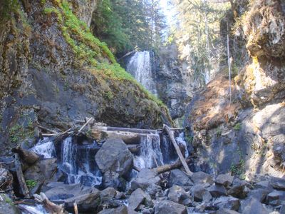 Union Creek Falls