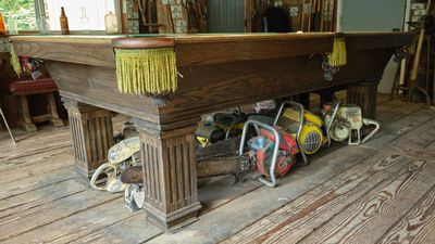 Brooklyn Tavern - Dive Bar
