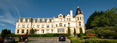 Manresa Castle