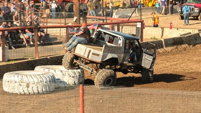 LindCombineDerby_0924.jpg