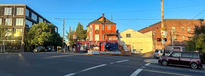 Slammer Tavern - Dive Bar