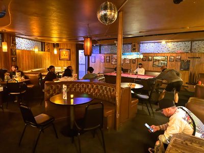 Sandy Hut Bar & Lounge