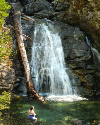 Rainbow Falls