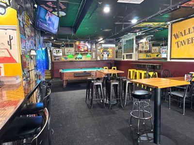 Wally's House of Booze - Dive Bar