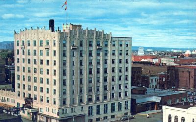 Royal Edward Hotel Thunder Bay.jpg