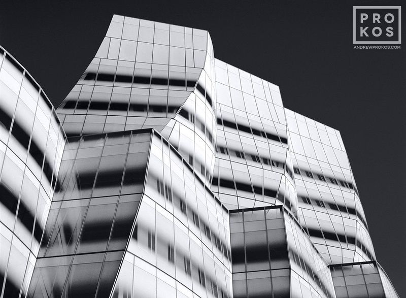 https://andrewprokos.com/photo/iac-building-exterior-black-and-white/