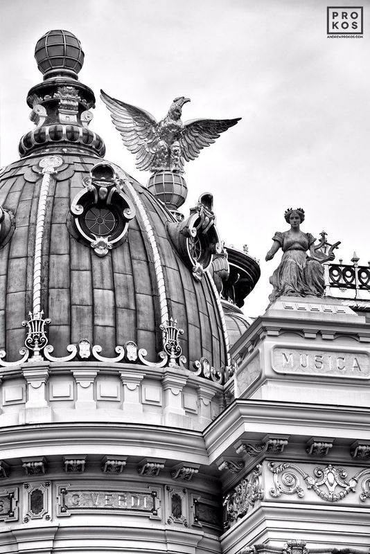 https://andrewprokos.com/photo/theatro-municipal-cupola-rio-de-janeiro-black-white-1903/