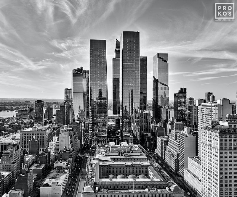 https://andrewprokos.com/photo/hudson-yards-cityscape-black-and-white-3414/