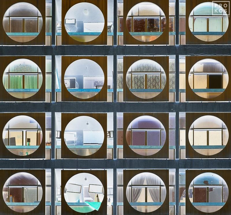 Inverted - Circle Facade