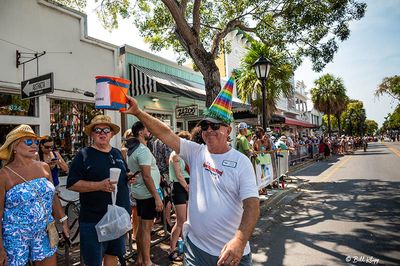 Blue Ribbon Bed Races, Conch Republic   25