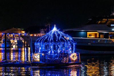 Christmas Boat Parade, Historic Seaport  23-3