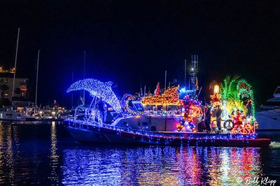 Christmas Boat Parade, Historic Seaport  23-6
