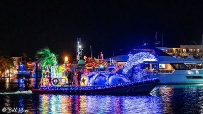 Christmas Boat Parade, Historic Seaport  23-7