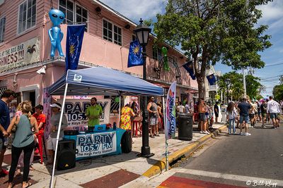 Blue Ribbon Bed Races, Conch Republic   56