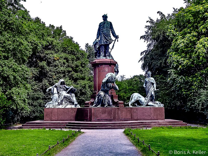 Bismark Statue