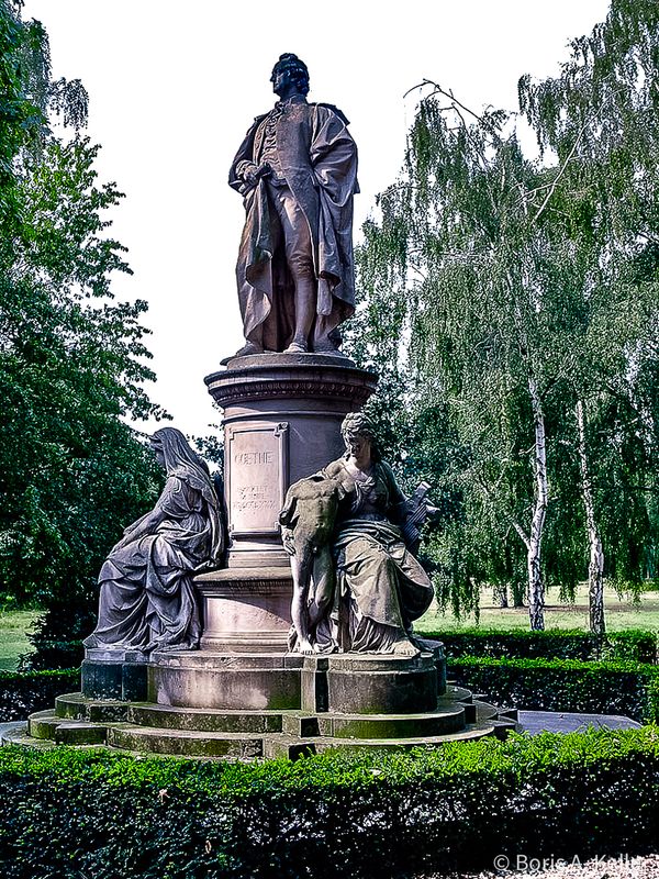 Goethe Statue