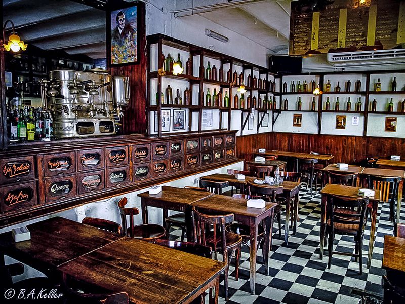 Bar-Cafe