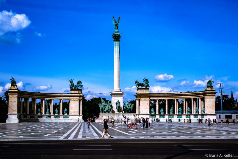 Heroes' Square 