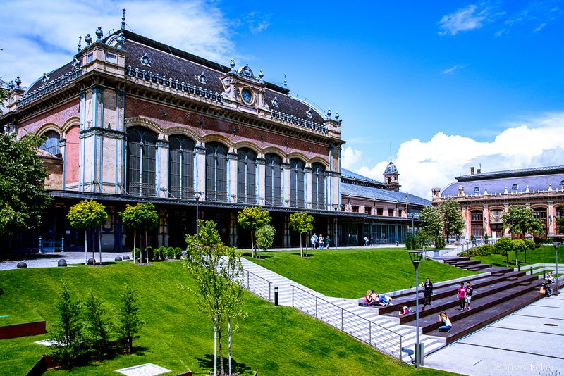 West Railway Station