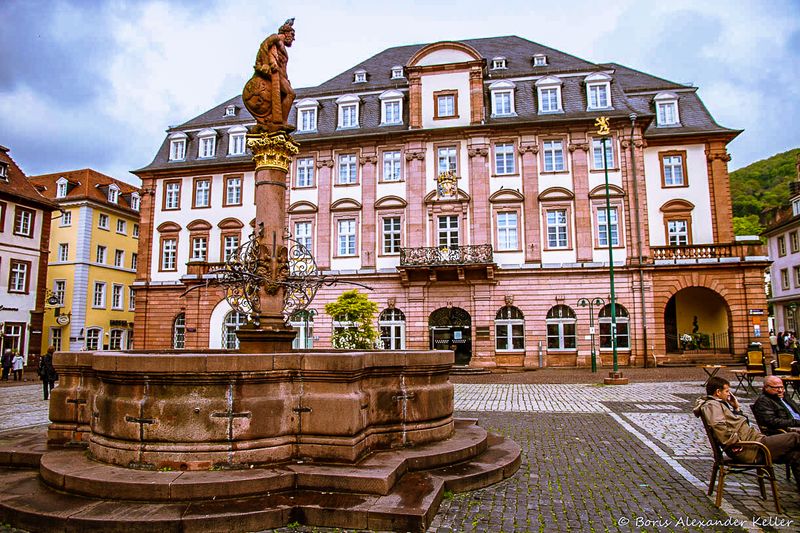 Rathaus am Karlsplatz